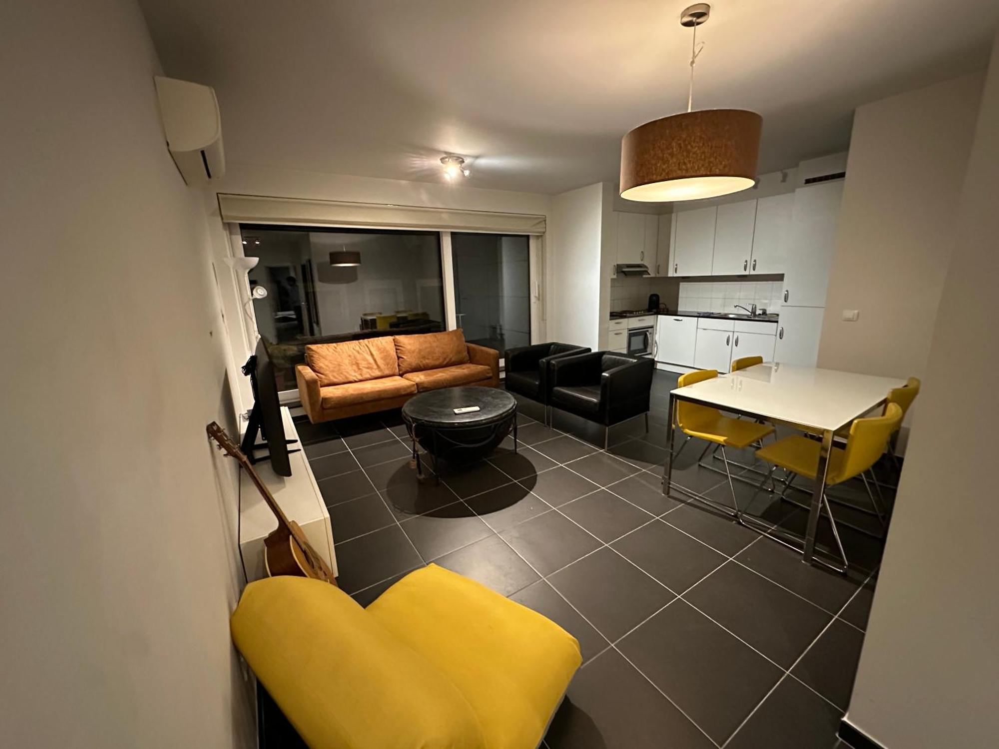 Apartment With Balcony In Brussels Center Bruxelas Exterior foto